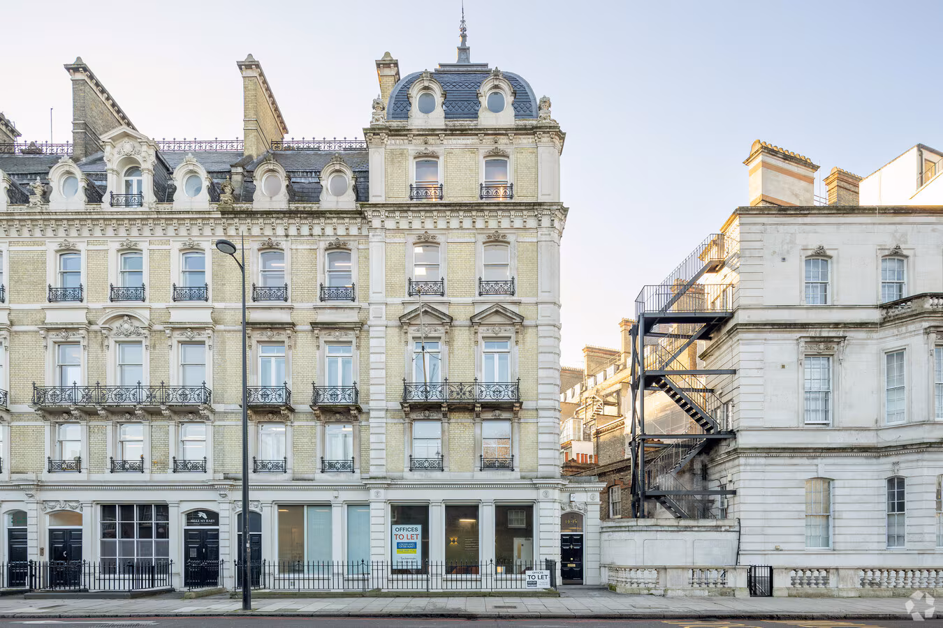 14-15 Lower Grosvenor Place